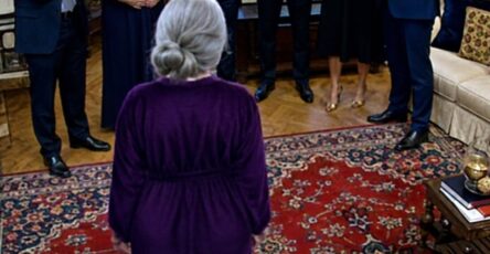 A wife confronts her husband and his family after discovering his mistress is pregnant